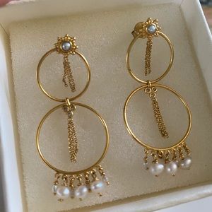 Monsieur Blonde Bali long tiered gold plated pearl earrings